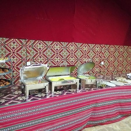 Black Irish Camp And Tours Hotel Wadi Rum Luaran gambar